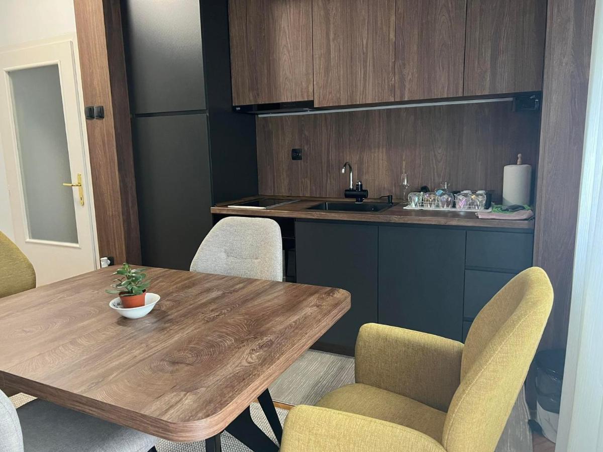 Kuman Apartments Куманово Екстер'єр фото